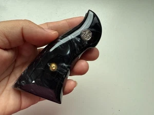 Cool  Black Resin grips For S&W, K/L  SQUARE BUTT Revolver grips classic panel - Picture 1 of 9