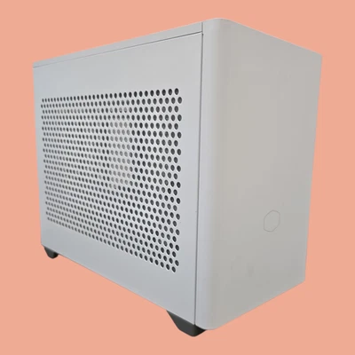 @UNUSED / READ IN@ Cooler Master MasterBox NR200P White Mini-ITX Case MCM18 - Image 1 of 4
