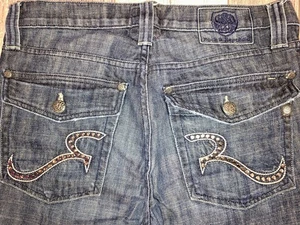 Rare Rock & Republic Herren Jeans Gr. 34 x 31 Dark Wash Denim Bootcut Nieten FIT - Bild 1 von 9