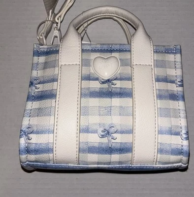 Nuevo con etiquetas Bolso Bandolera Betsey Johnson XORAIN Mini Bolso de Mano Azul Blanco Cuadros Lazos Cintas Foto 1 de 4