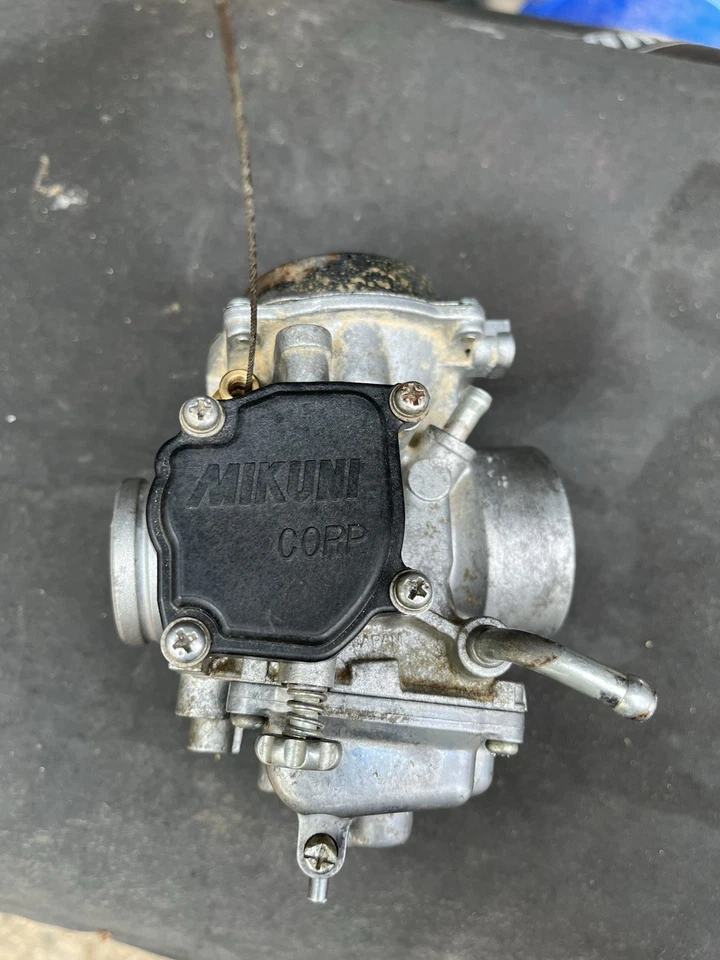 Carburador Polaris Sportsman 300 2008 4x4 ATV usado OEM Mikuni - piezas Foto 1 de 4