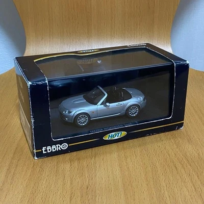 Mazda Roadster 2005 NC plateado EBBRO 1/43 Foto 1 de 4