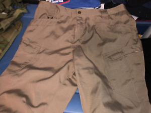 New US Army Police Coyote Tan TACTICAL Combat Shorts XXLarge