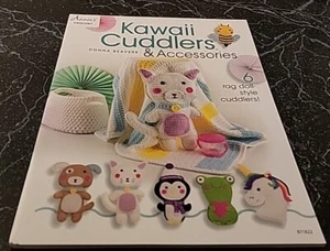 EF3 ANNIE'S 2021, KAWAII CUDDLERS & ACCESSORIES CROCHET PATTERN LEAFLET - Picture 1 of 2