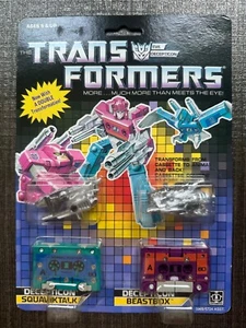 Authentic G1 Transformers Hasbro Squawktalk & Beastbox Cassette MOSC Sealed New - Picture 1 of 12