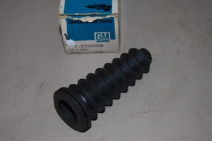 NOS 65-9 Corvair Clutch Cable Boot 6256998 - Picture 1 of 2