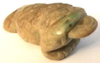 COLGANTE SAPO TALLADO A MANO DE JADE. ANTIGUO. DESDE ASIA. Foto 1 de 4