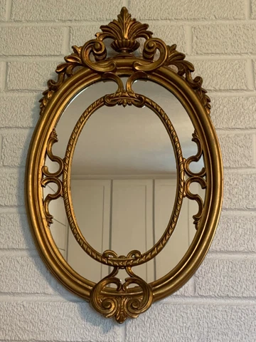 Gold Wall Mirror Made in Italy 20”x 12.5” Cover
