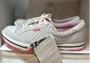 Crocs Golf Drayden II #15732 Damengröße 7 grau & pink mit Spikes Golfschuhe neu mit Etikett - Bild 1 von 12
