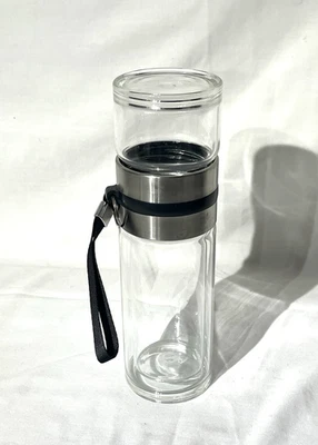 Botella infusora de té de vidrio de doble pared con taza extraíble filtro de acero inoxidable Foto 1 de 4
