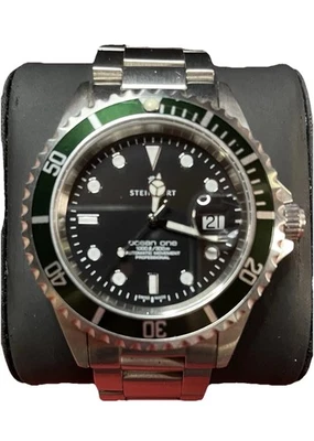 Steinhart OCEAN 1 42mm Green Swiss Automatic Diver Watch 103-0919 - FULL SET! - Image 1 of 4