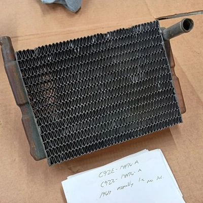 Mustang 1969-70 núcleo de calefacción original Ford C9ZZ-18476-A línea de montaje C9ZE OEM Foto 1 de 4