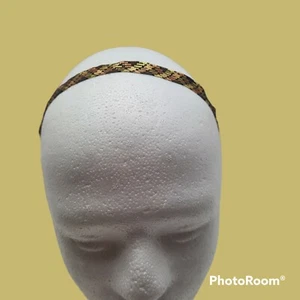 Beautiful Thin Elastic Sports Yoga Gym Anti Slip Headband Hair Band Headwrap New - Picture 1 of 4