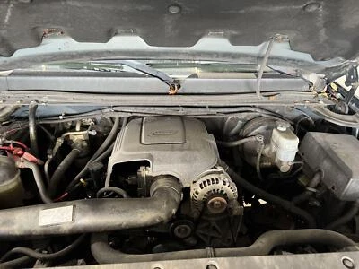 Motor GMC SIERRA 1500 10-13 5,3 SIN CARGA CENTRAL 167.773 millas Foto 1 de 4