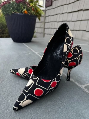 Nine West Halimar Fabric Black Multi Heels Pumps Women Pointed Toe - Size 8.5 - Image 1 of 4