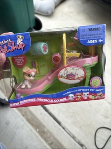 Year 2006 Littlest Pet Shop LPS SUPER SURPRISE OBSTACLE COURSE - Picture 1 of 5