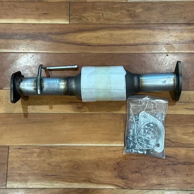 Catalytic Converter For Chevrolet Traverse 3.6L 2009-2017 EPA Front 07952535 Cat - Image 1 of 4