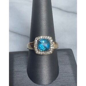 YELLOW GOLD BLUE TOPAZ AND GOSHENITE COCKTAIL RING SIZE 9.25 SKY