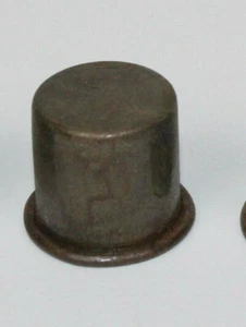 1 NEW METAL SPOUT DUST CAPS for MASTER OIL BOTTLE SPOUT - Picture 1 of 2