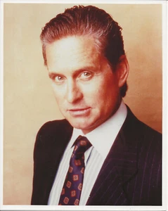 Michael Douglas 8x10 color photo E/CM 87 - Picture 1 of 1
