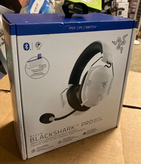 Razer Blackshark V2 Pro White Edition (PS5/PC/SWITCH) - Image 1 of 1