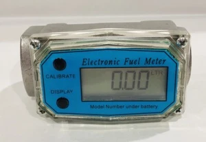 1" NPT Digital Turbine Flow Meter With Digital LCD Display Reads in Liters - Picture 1 of 4