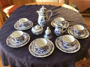 Zwiebelmuster Service Gedeck für 6 Personen, neuwertig - Bild 1 von 3