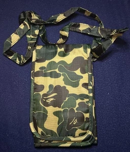 A Bathing Ape Borsa Organizer Mimetica Verde - Foto 1 di 7