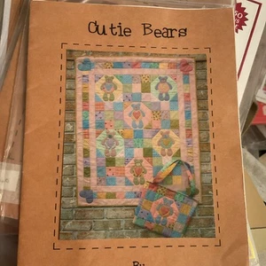 Cutie Bears Appliqué Wallhanging & Bag Country Cupboard Designs 39’x 48’ - Picture 1 of 7