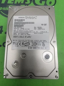 Hitachi Deskstar T7K500 320 GB interno 7200 RPM 3,5" - HDT725032VLA380 - Foto 1 di 1