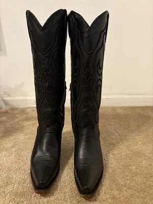 Botas de cuero Corral para mujer bordadas altas 9 1/2M Foto 1 de 4