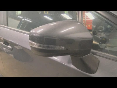 Espejo de puerta derecho usado se adapta a: Subaru Impreza 2018 espejo eléctrico carrocería color calefacción Foto 1 de 4