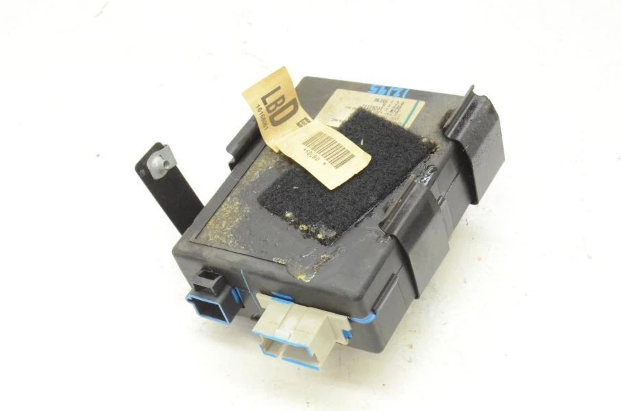 1993-1996 Chevrolet Corvette C4 5.7L módulo de roubo e bloqueio 10261112 - Imagem 1 de 4