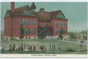 Vintage Bellaire Michigan öffentliche Schule Postkarte - Bild 1 von 2
