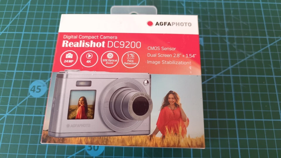 AgfaPhoto Realishot DC9200 Silver 10x Opt. Zoom _0.3_5 - Bild 1 von 4