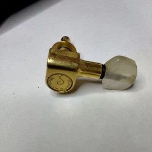 Shaller gold tuning machine with peraloid buttons - Picture 1 of 1