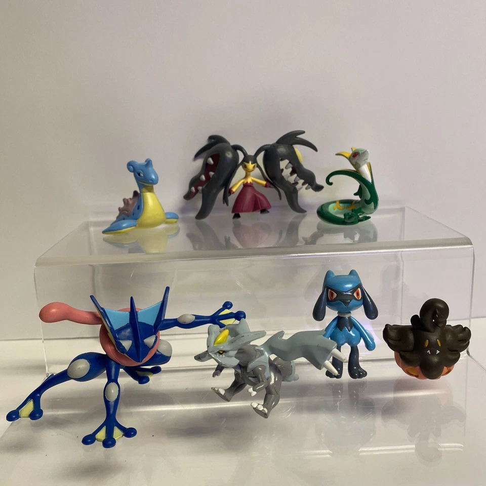 Pokemon Tomy Figuras Nintendo Figuras Raras Megakuchita Rittai Zukan Kyurem más Foto 1 de 4