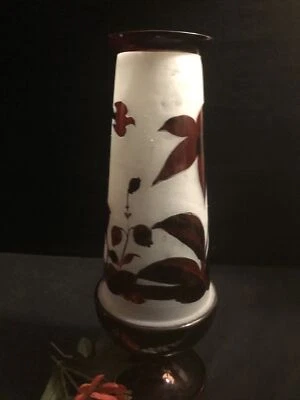 Antique/Vintage Ruby flash mantle vase - Image 1 of 4