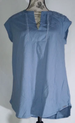 Orvis Womens Crochet Lace V-Neck Shirt Size S Dusty Blue Pullover NWT - Image 1 of 4