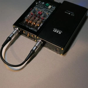 Fully Balanced Portable HiFi Headphone Tube Amplifier with PSU-2 Power Supply - Picture 1 of 2