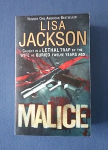 Malice by Lisa Jackson - 2010 paperback CRIME THRILLER book (19cm) - Picture 1 of 6