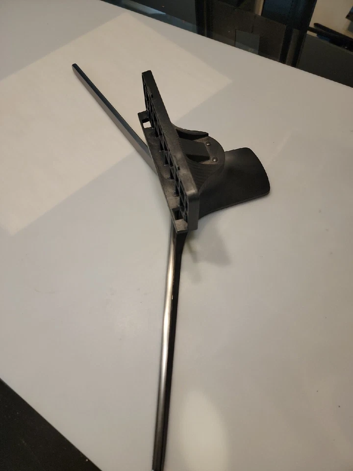 BASE SAMSUNG UN55MU6350 Sin Tornillos Foto 1 de 4