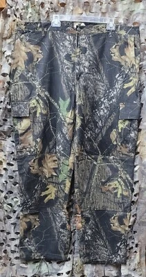 Vintage New With Tags - Mossy Oak Break Up Camo 6 Pocket Cargo Pants - Image 1 of 4