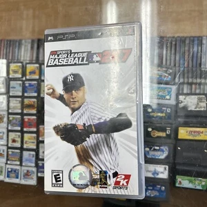 Major League Baseball 2K7 PSP Complete - Picture 1 of 3