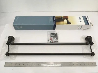 (1) 全新 Moen Banbury 24 英寸双毛巾杆 - MEDITERRANEAN BRONZE - Y2622BRB — 第 1/4 张图片