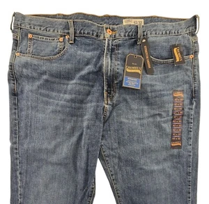 NEW Cremieux Men's Premium Denim Jeans Straight Fit Straight 42x32 Stretch NWT - Picture 1 of 8