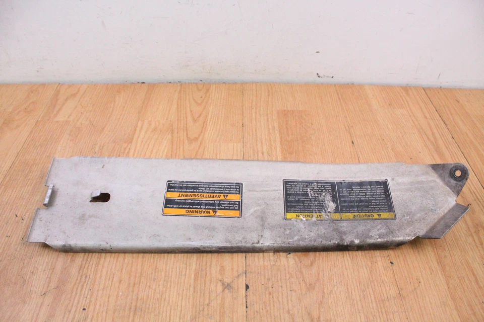 Protector de cubierta de cinturón de embrague Arctic Cat ZR 440 SNO PRO 2002 Foto 1 de 4