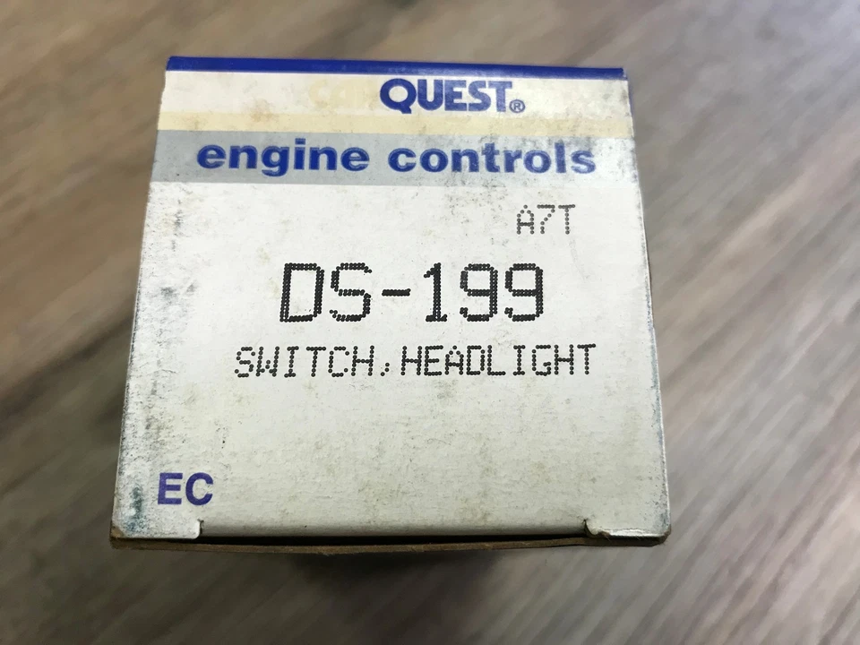 Interruptor de faros nuevo Ford serie F-700 80 a 98 DS-199 Foto 1 de 2