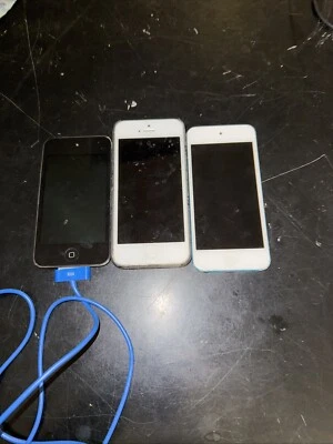 iphone lot - Image 1 of 2