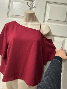 Melrose & Market Womens burgundy red Crop off-shoulder spaghetti hold Top Size M - Picture 1 of 7